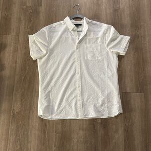 Perry Ellis men’s button up
